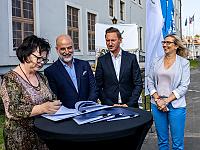 Zamek podpisał umowę z wykonawcą inwestycji