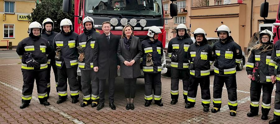 Strażacy z Troszyna z nowym wozem. Eurofundusze pomogły OSP z okolic Wolina.