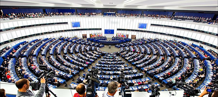  Głosowanie w Parlamencie Europejskim. Źródło: Parlament Europejski, Flickr.com